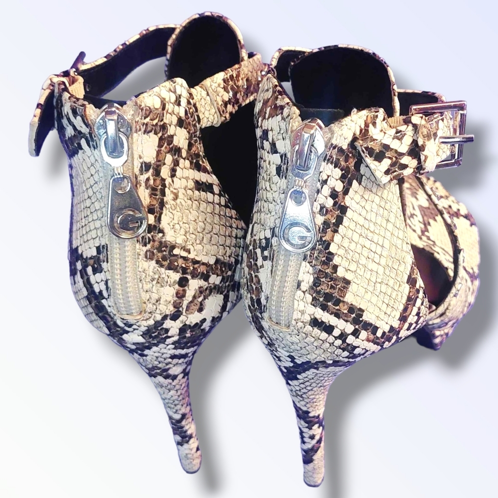GBG by Guess | Platform Snakeskin Grey & White Heels | Size 7 | 4" Inches | - Picture 7 of 11